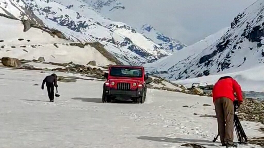 automotive thar 100000 at koksar