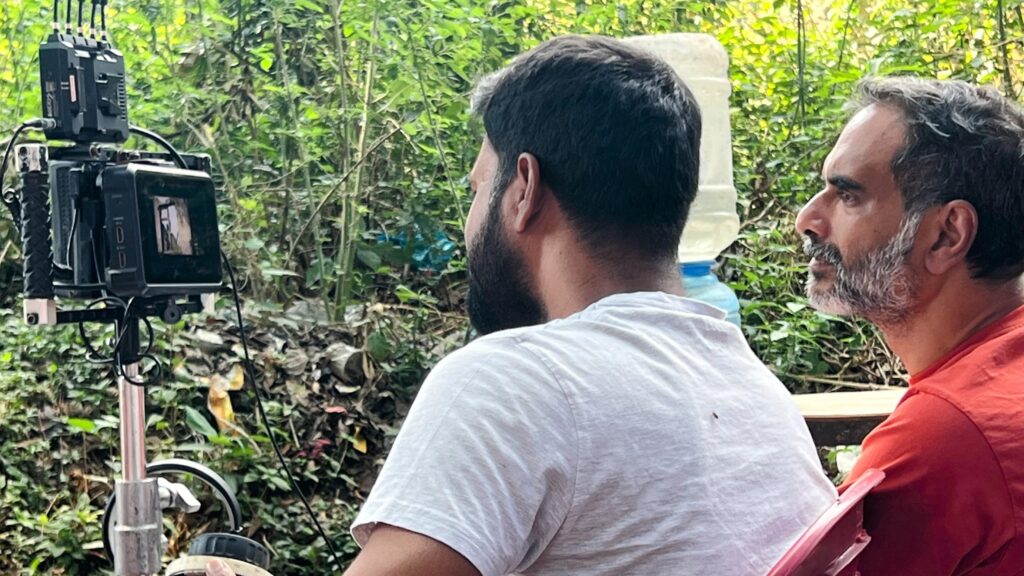 gulab set palampur director sanjoy nag