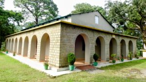 9 dak bungalows himachal