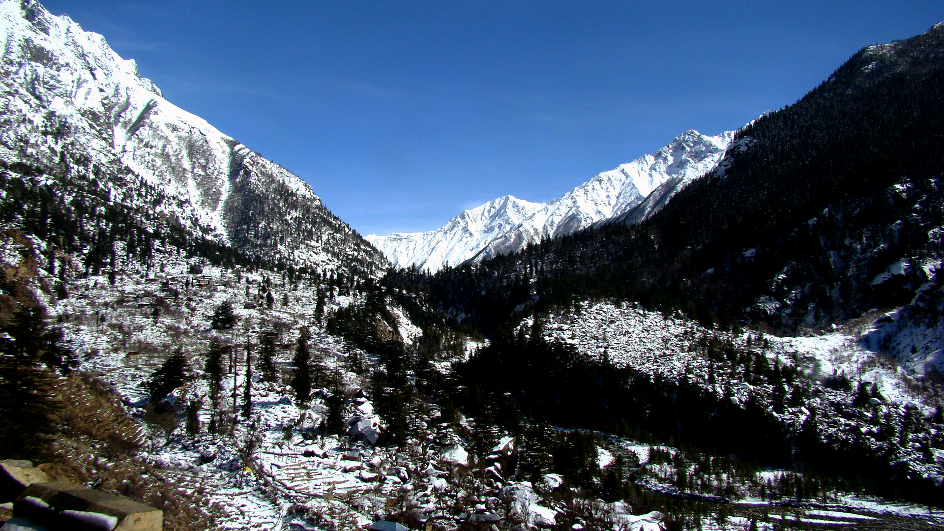 chitkul in snow sangla valley kinnaur corridor