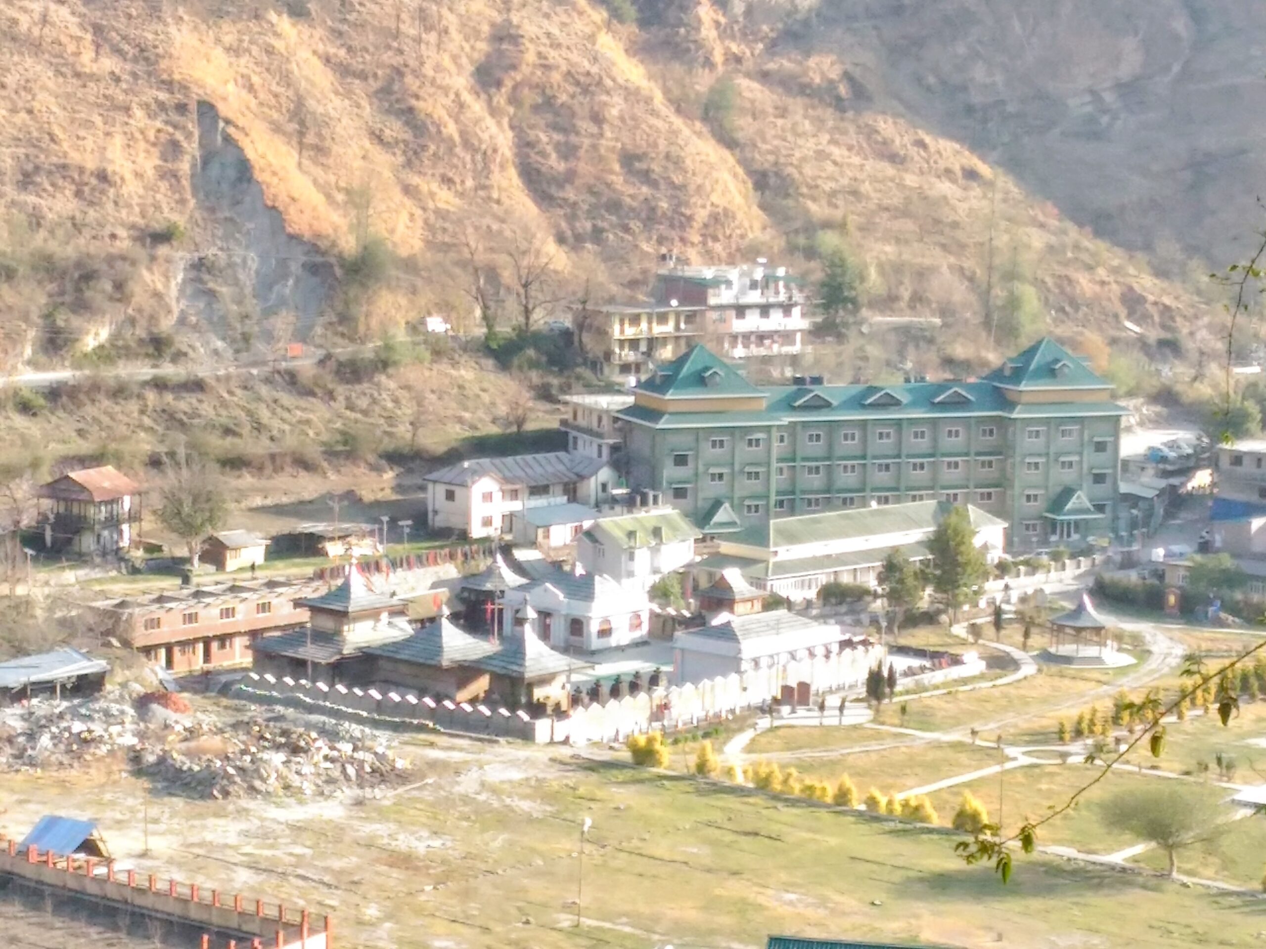 hatkoti rohru