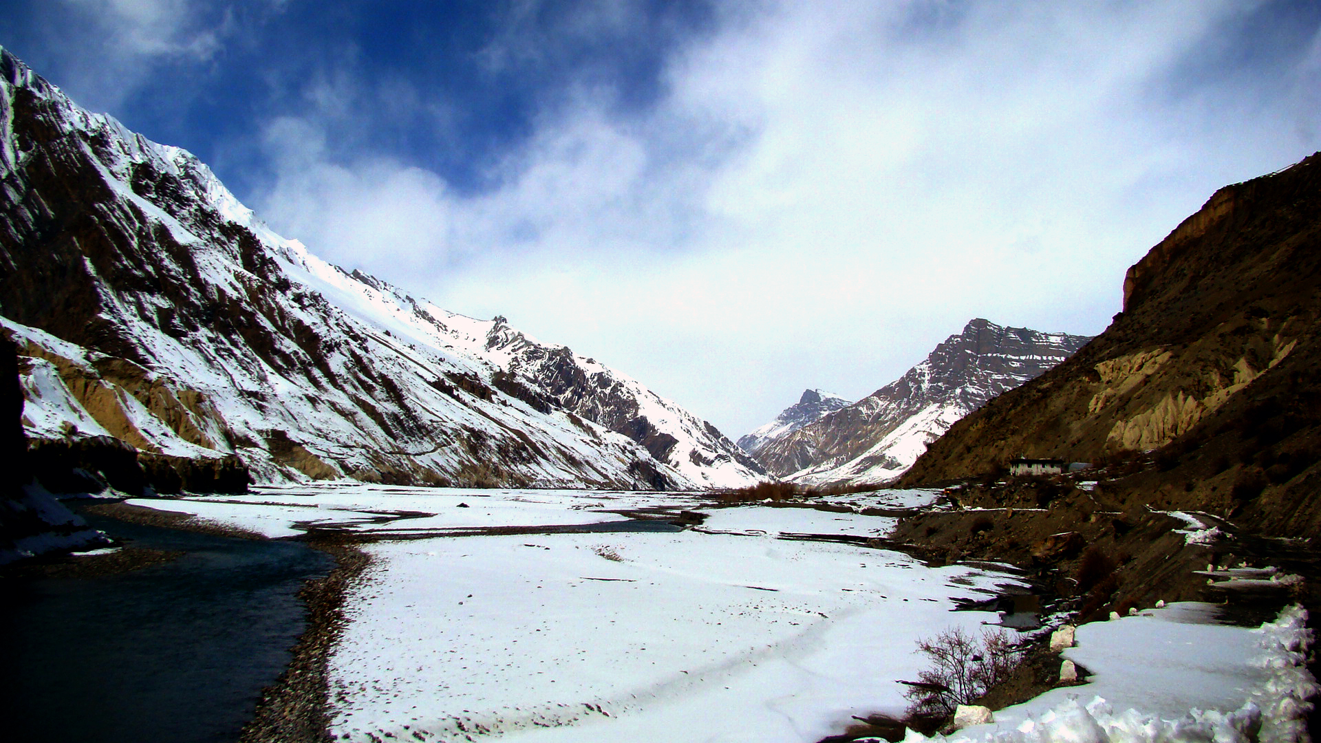 pindomor peninsuls spiti inrahi films