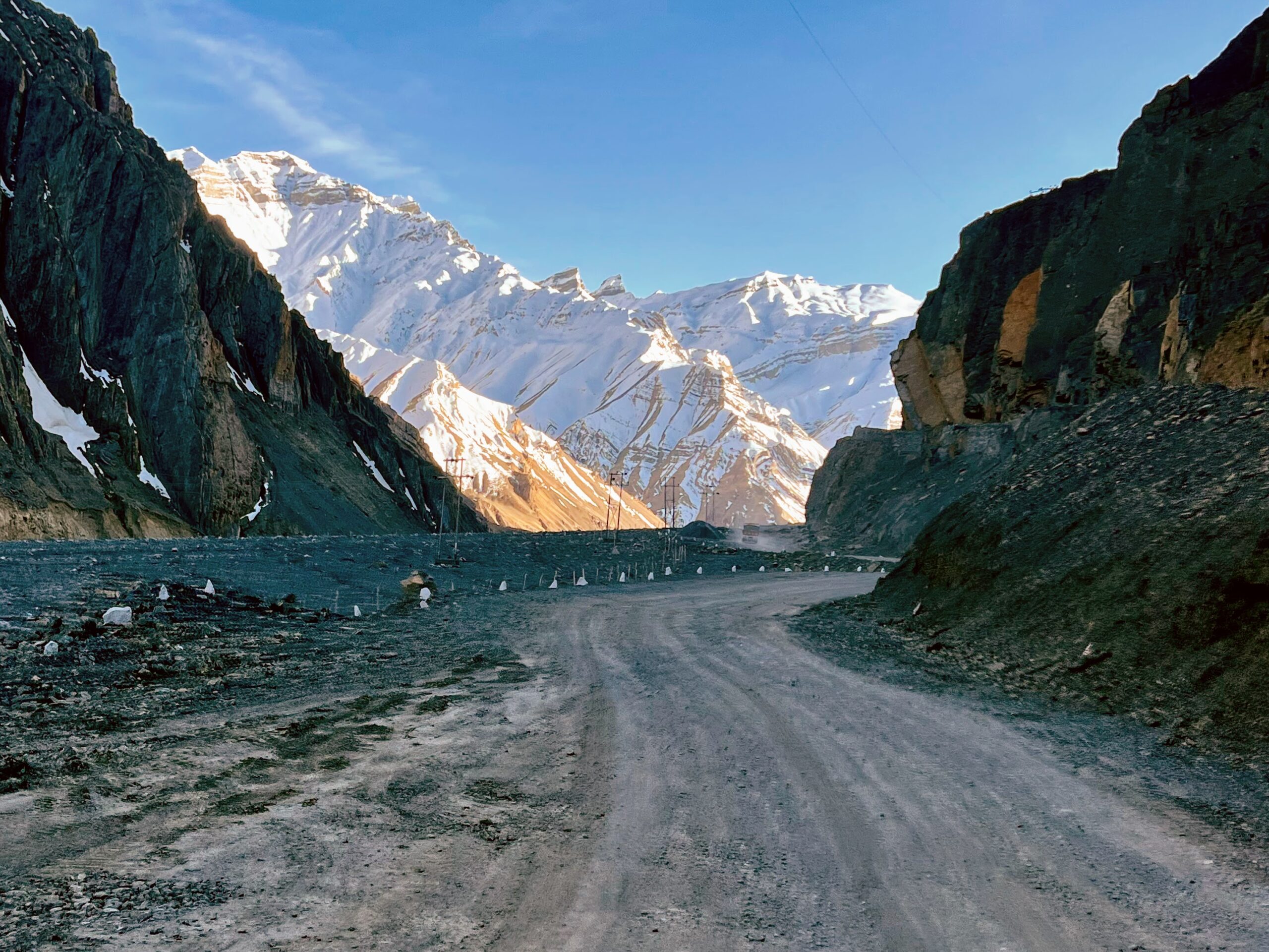road to pin valley spiti