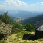 vies from shikari devi trail